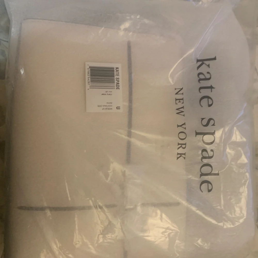 kate spade Cream Crossbody Bag with Black Trim - Picture 2 of 7